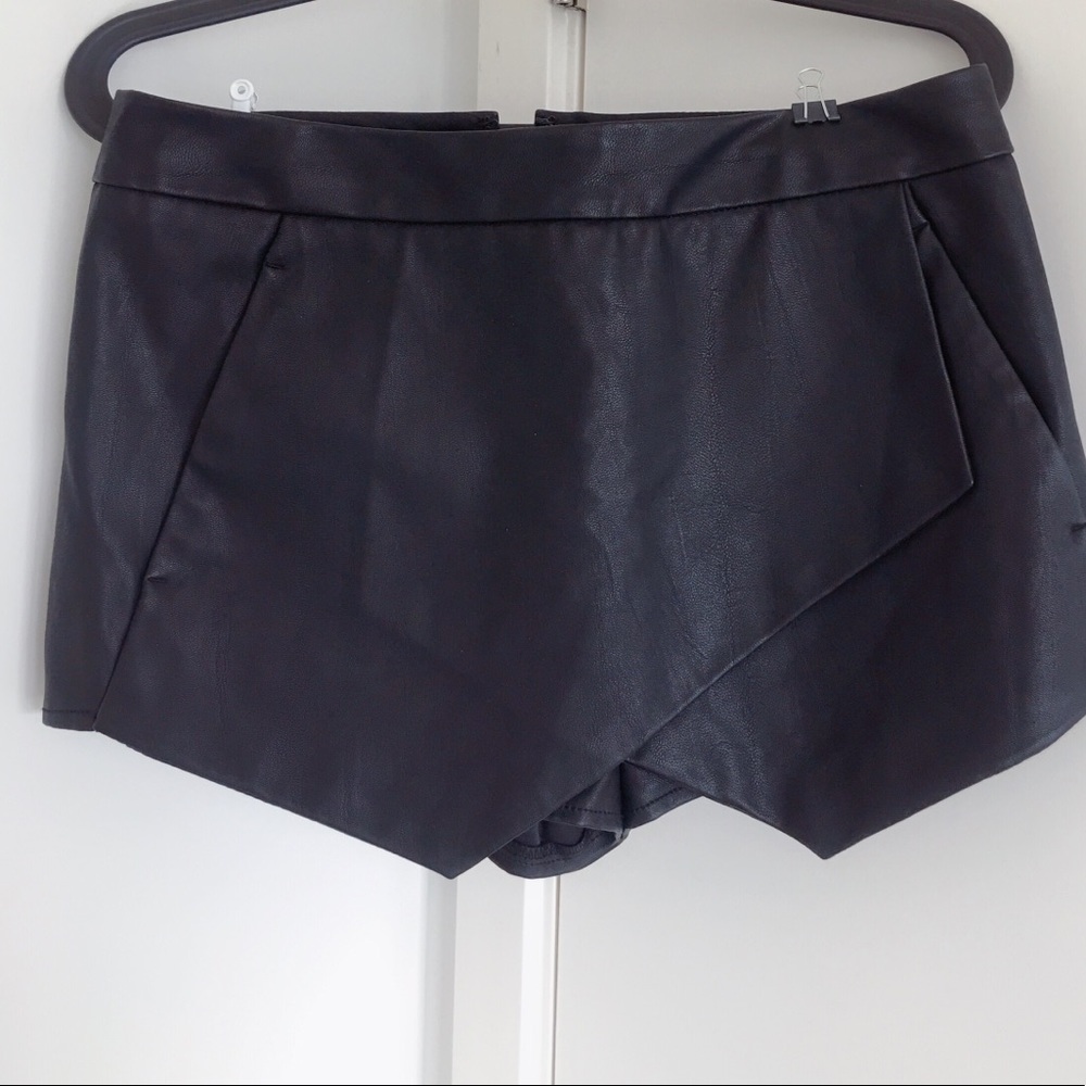 New leather like skirt short - size small